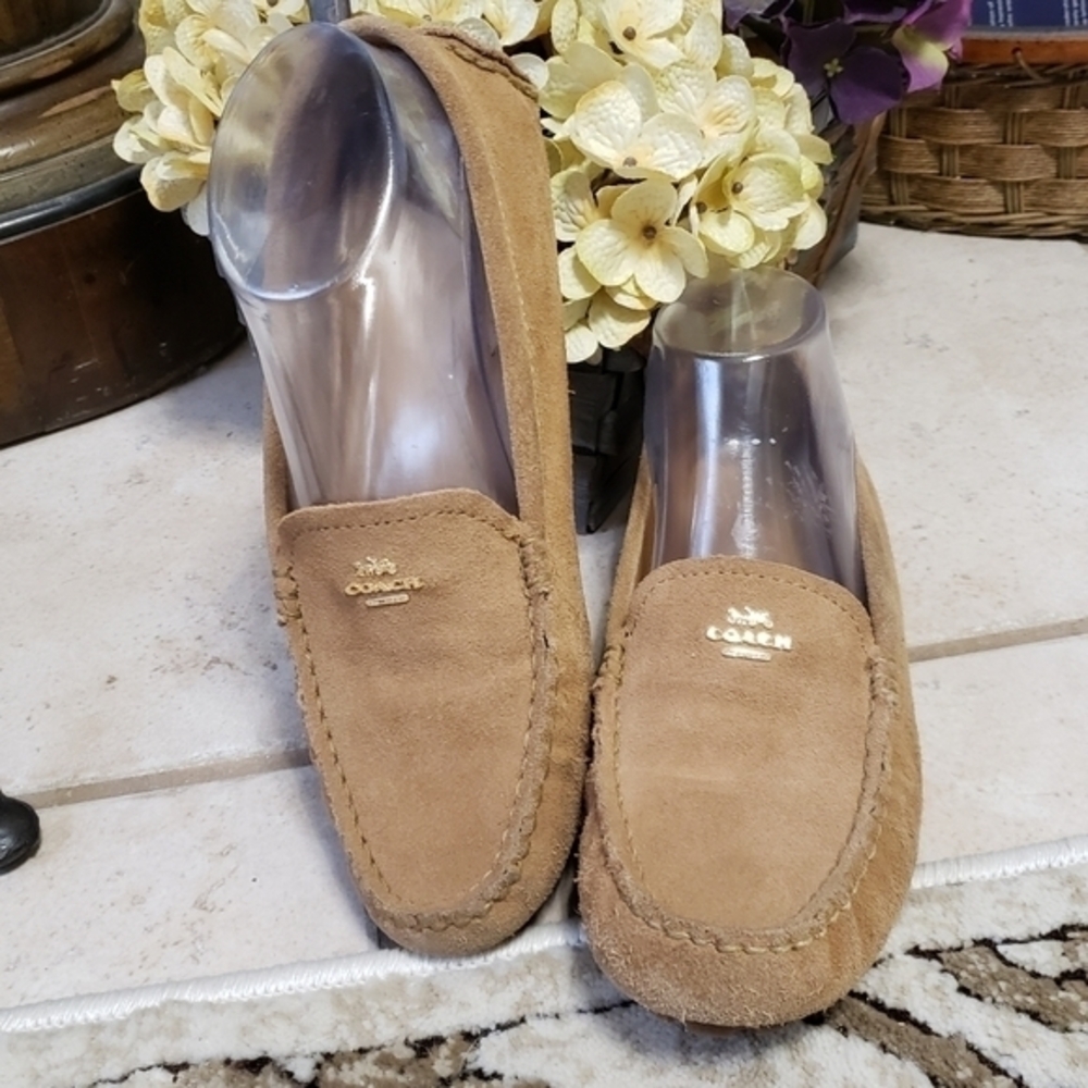 COACH "Amber" Women's Moccasins Size 6.5B